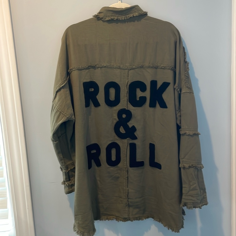 Elan Rock ‘n Roll Oversized Shacket